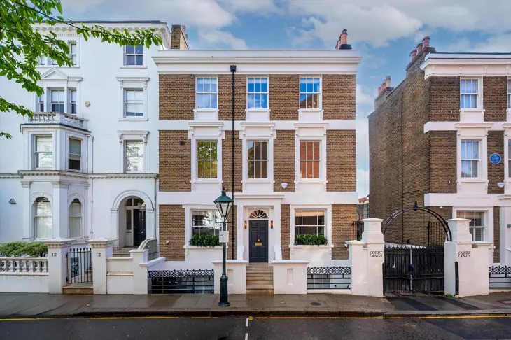 House Palace Gardens Terrace in Greater London