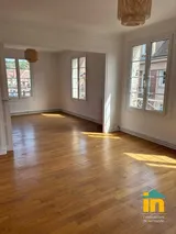 Flat Rue de Vimoutiers in Paris