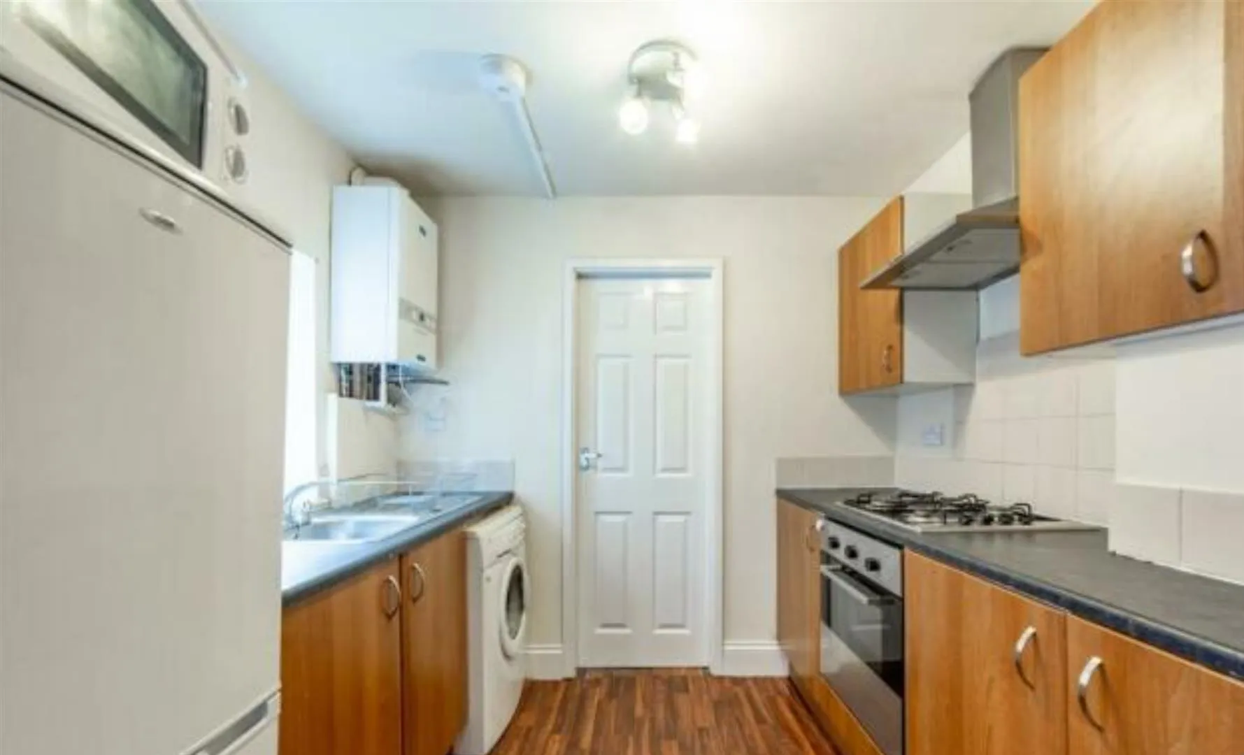 Flat Amble Grove in Newcastle upon Tyne