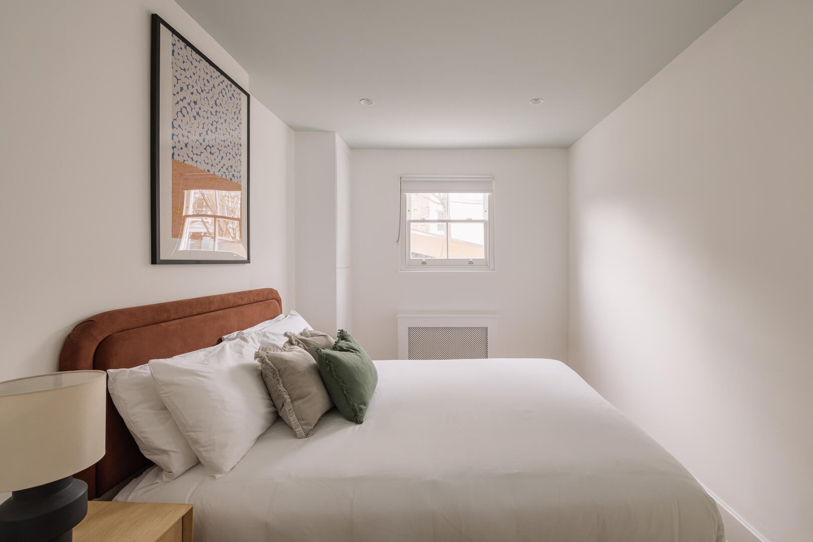 Flat Warwick Road in Greater London