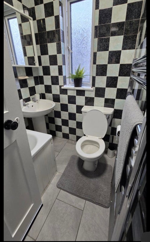 Room Stothard Street in Greater London