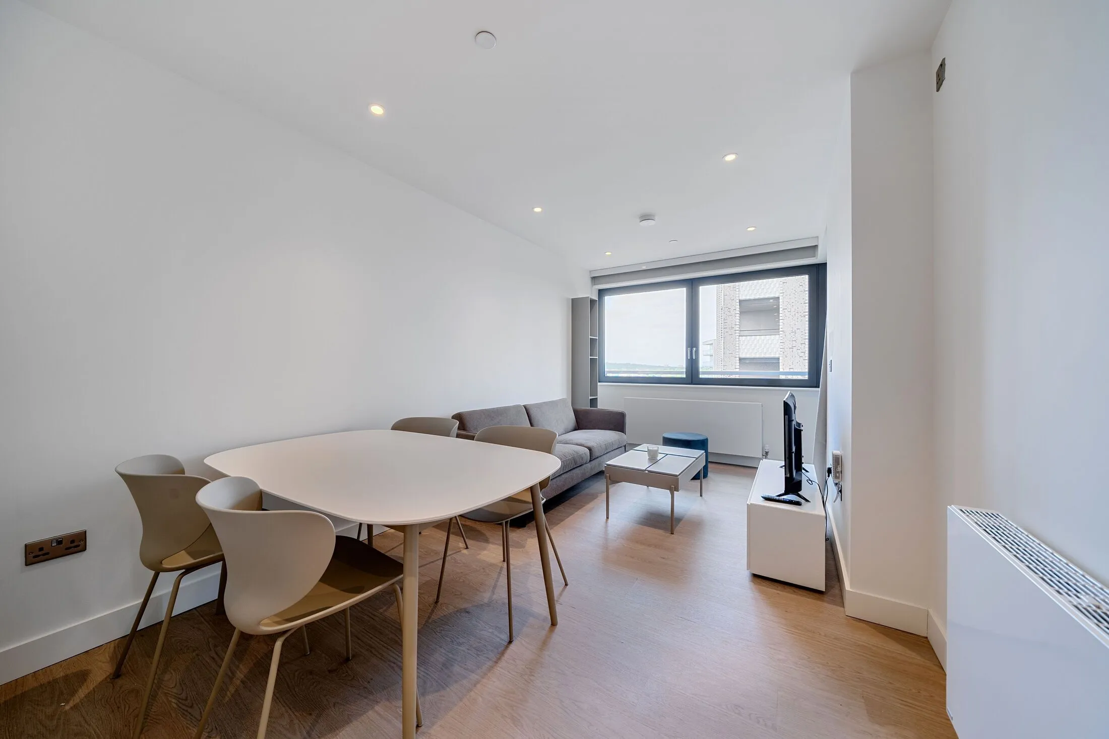 Flat Park Lane in Greater London