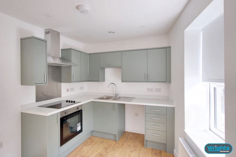 Flat Gloucester Road in Trowbridge