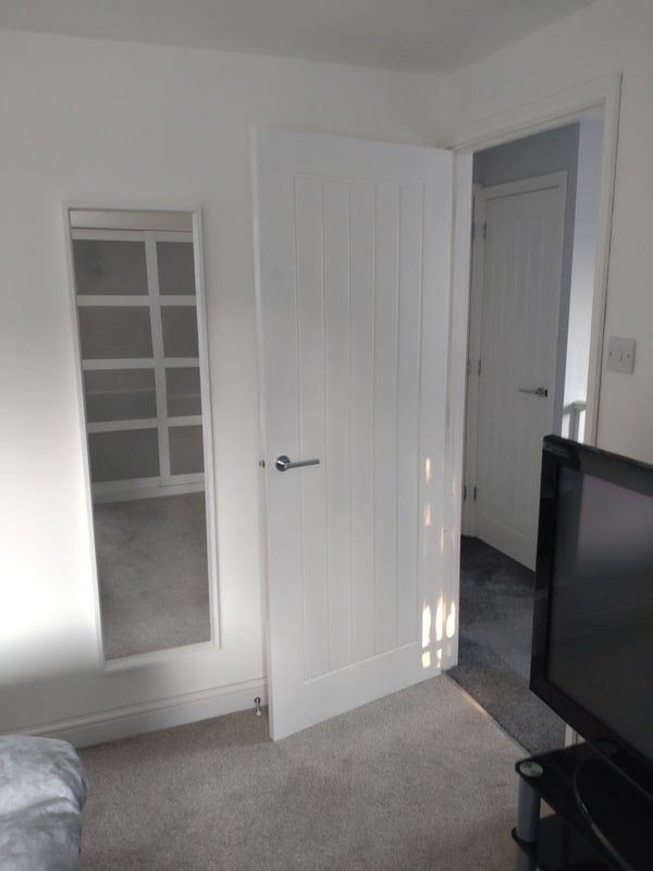 Room Woodland Avenue in Dudley