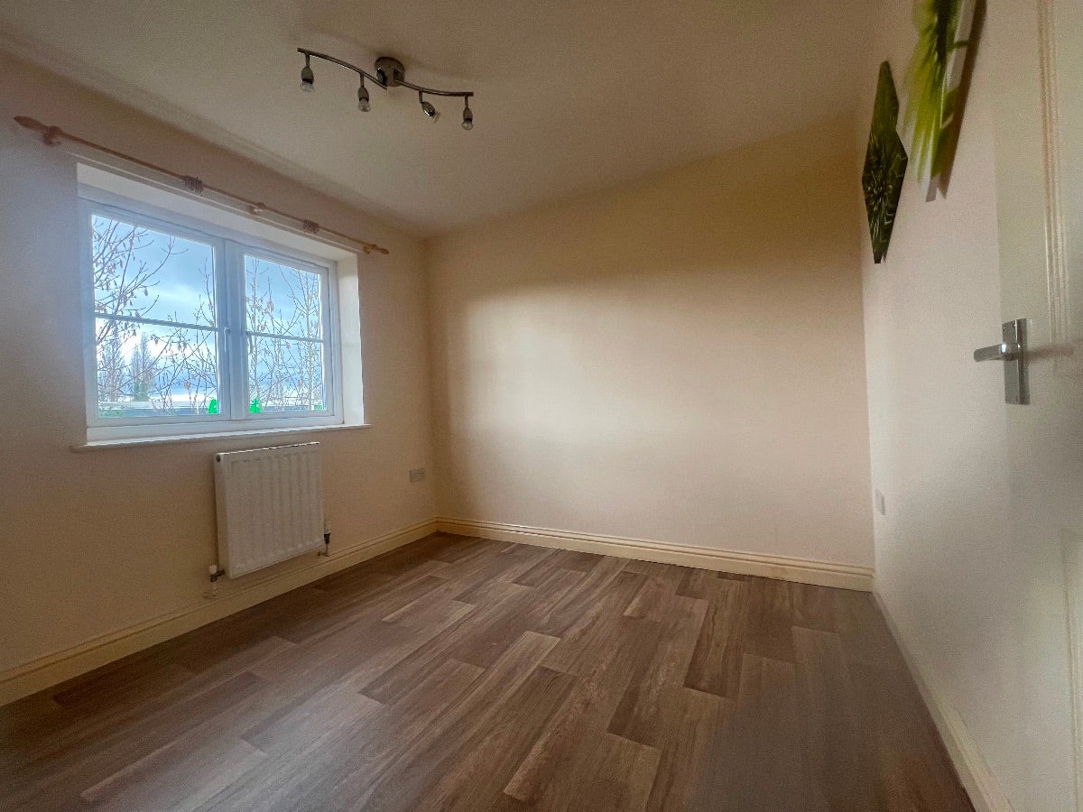 Flat North End in Fenland District