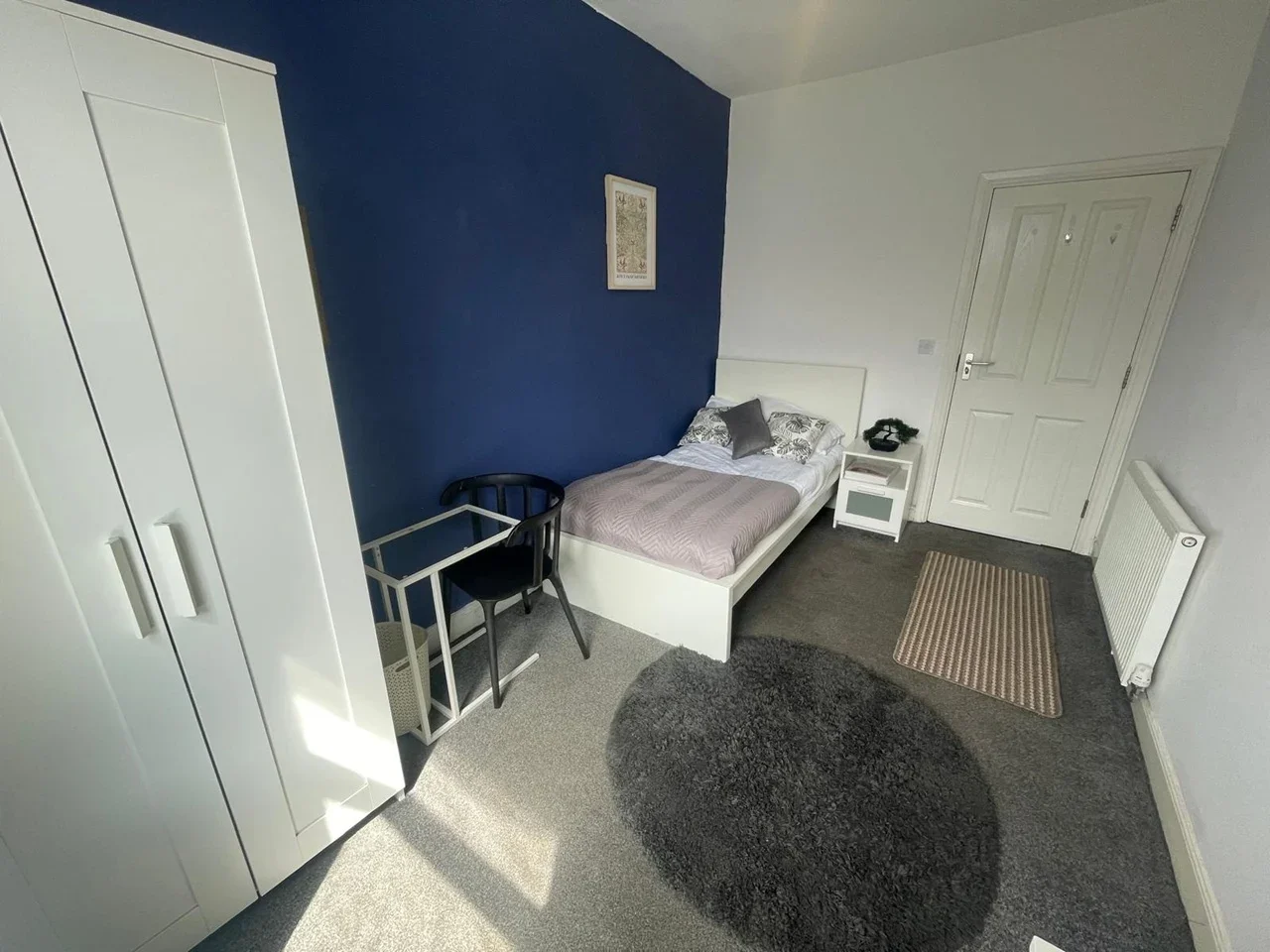 Room Sheffield Road in Barnsley