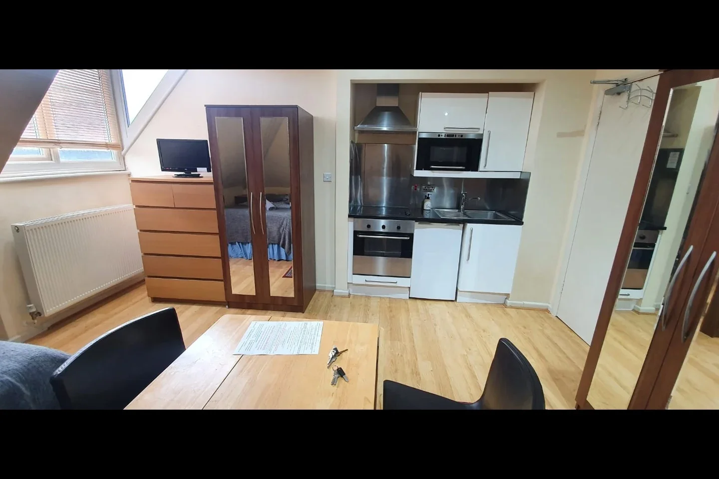 Flat Brondesbury Park in Greater London