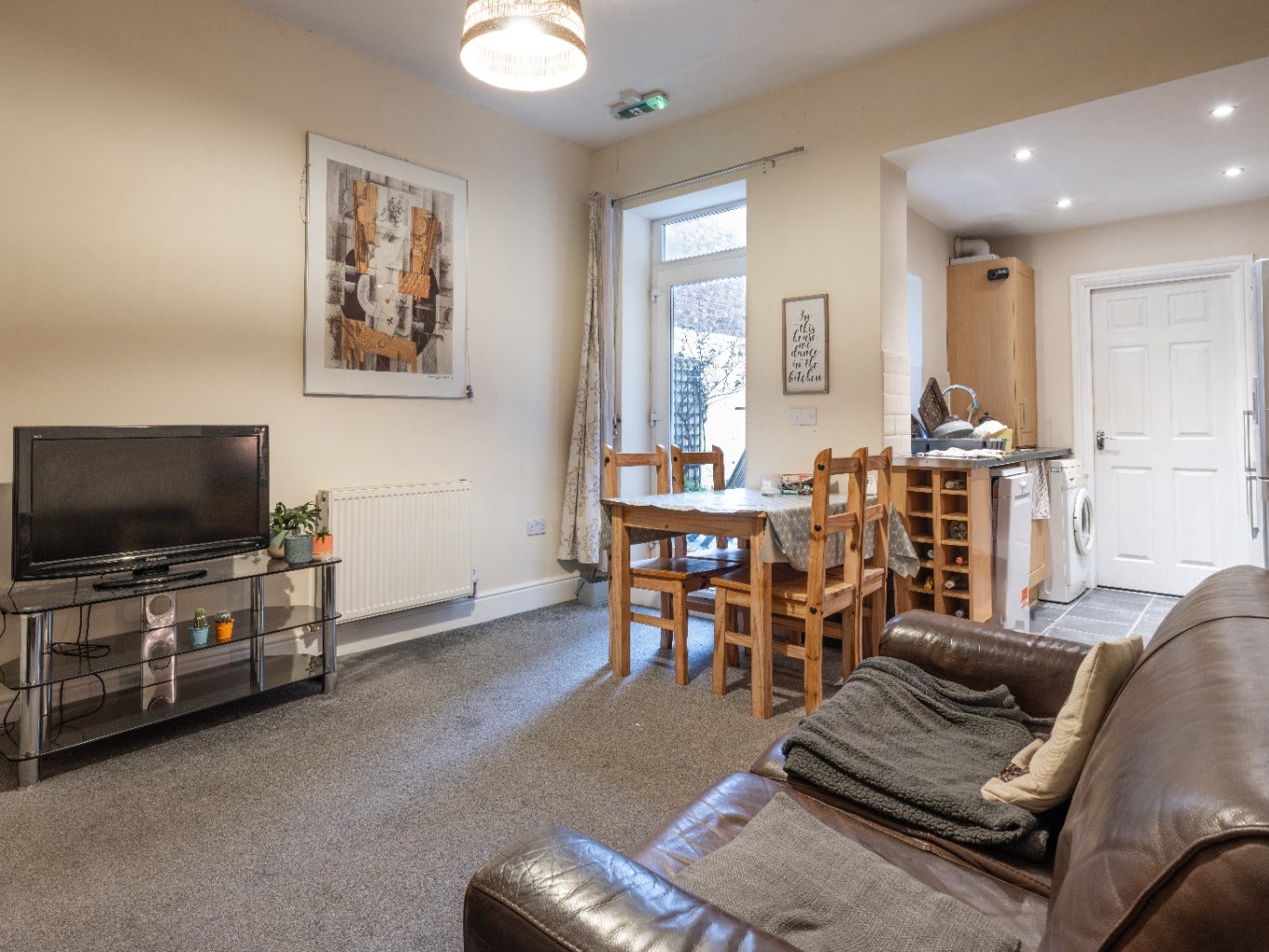 Flat Tavistock Road in Newcastle upon Tyne
