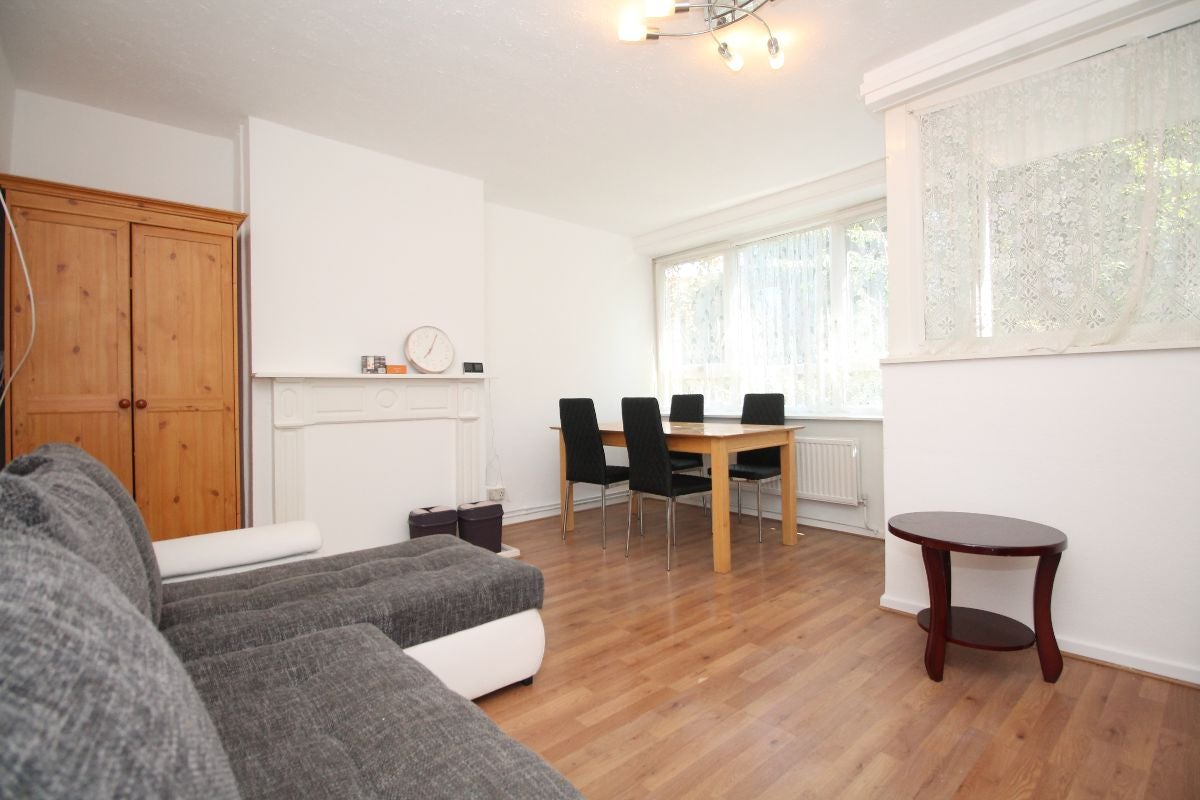 House Southwater Close in Greater London