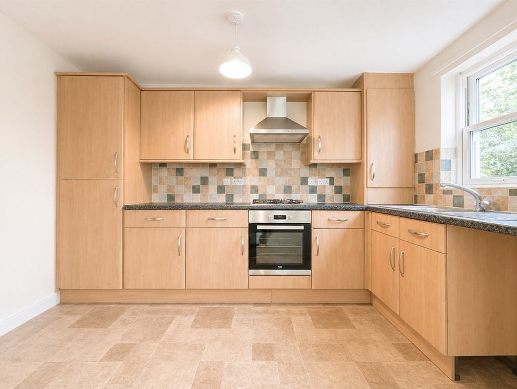 Flat Prince of Wales Road in Gosport