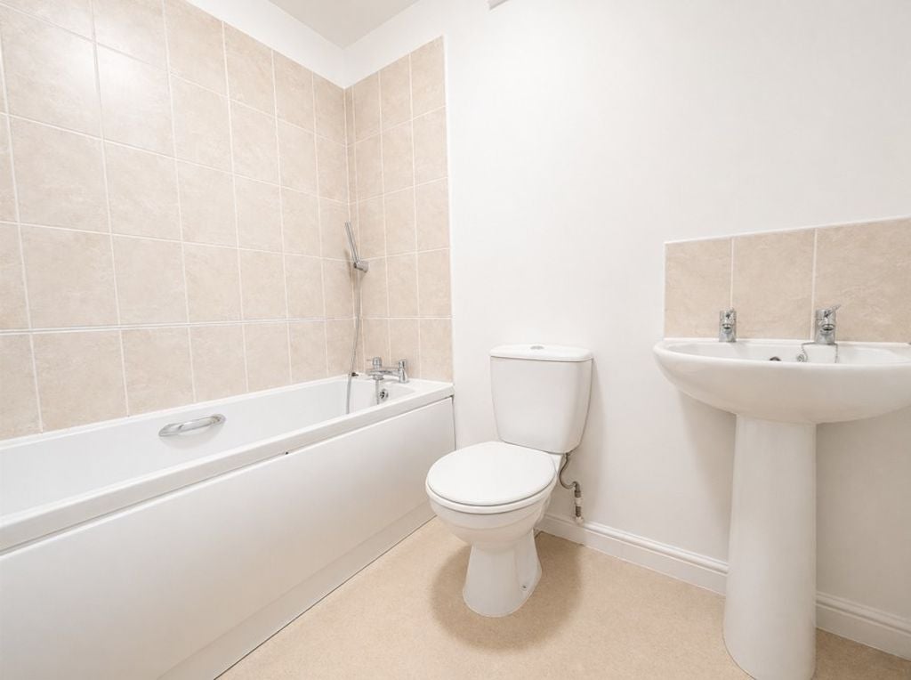 Flat Prince of Wales Road in Gosport