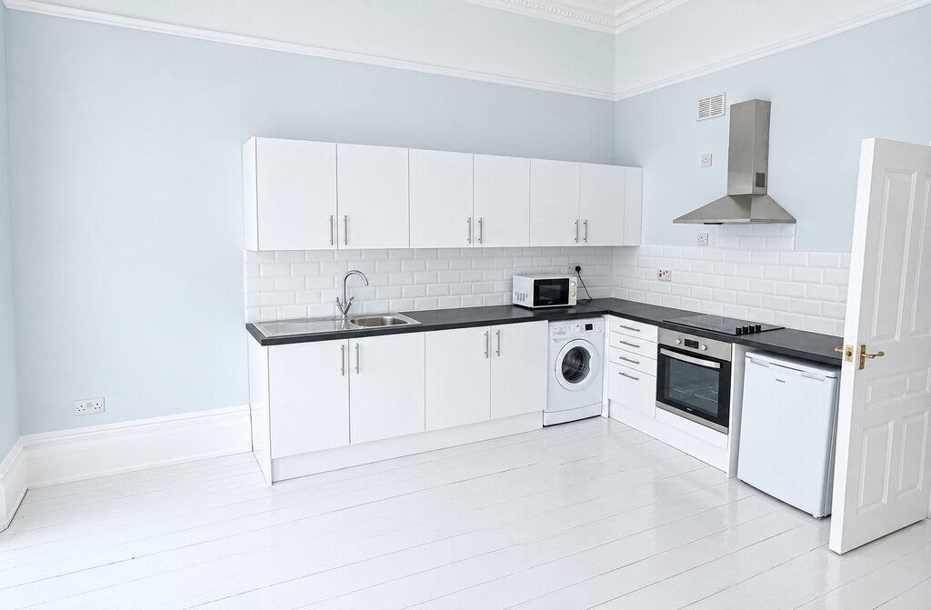 Flat Lansdowne Place in Hove