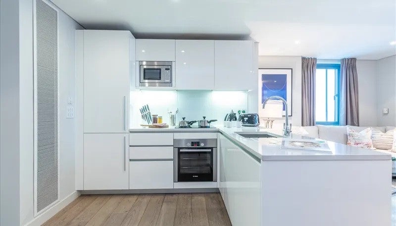 Flat Merchant Square in City of Westminster