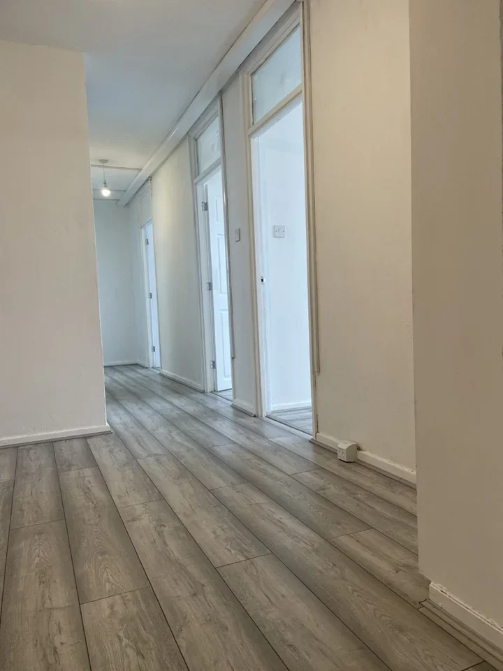 Flat The Oaks in Greater London
