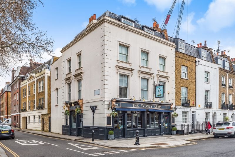 Flat Britten Street in Greater London
