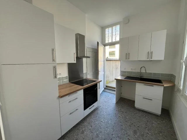 Flat Rue Max Richard in Angers