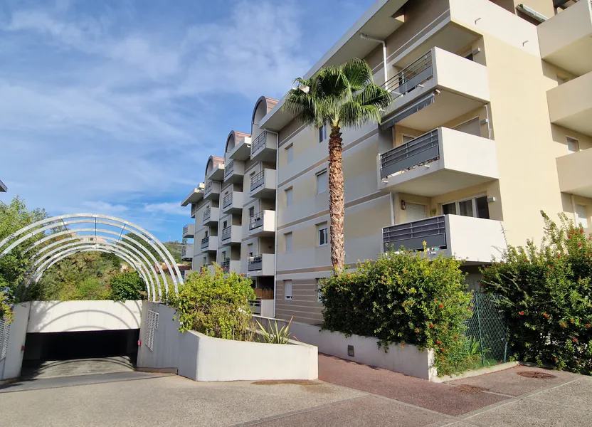 Appartement Avenue de Grasse à Pégomas