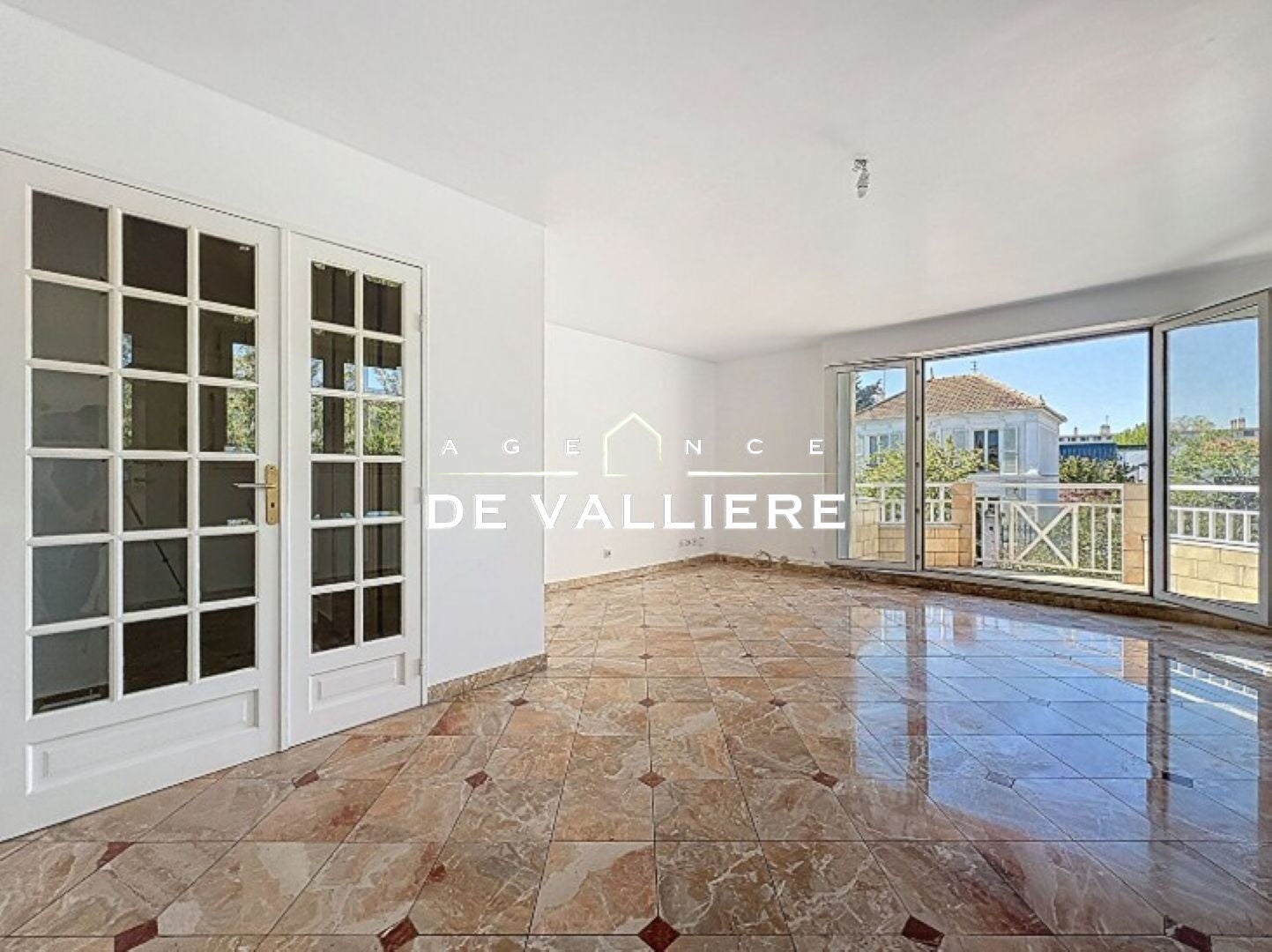 Flat Rue du Calvaire in Nanterre