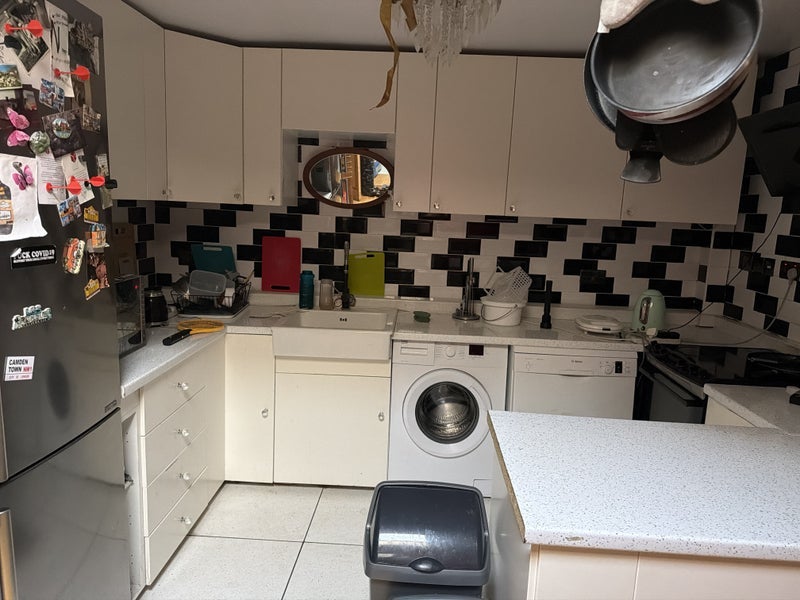Room Alston Road in Greater London
