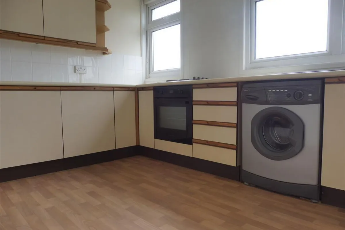 Flat Cornwell Close in Gosport