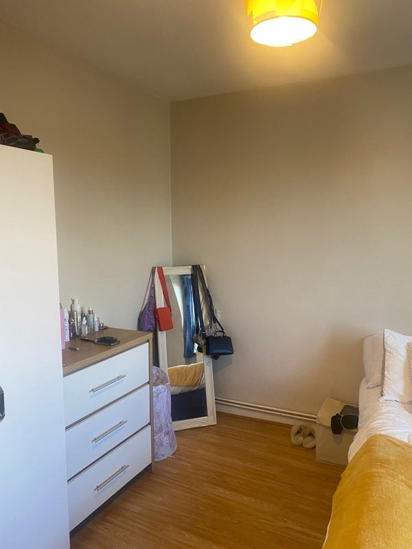 Room Blore Close in Greater London