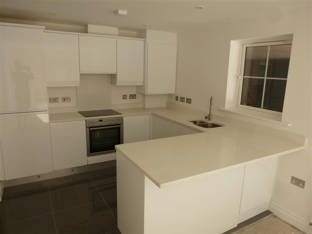Flat Craufurd Rise in Maidenhead