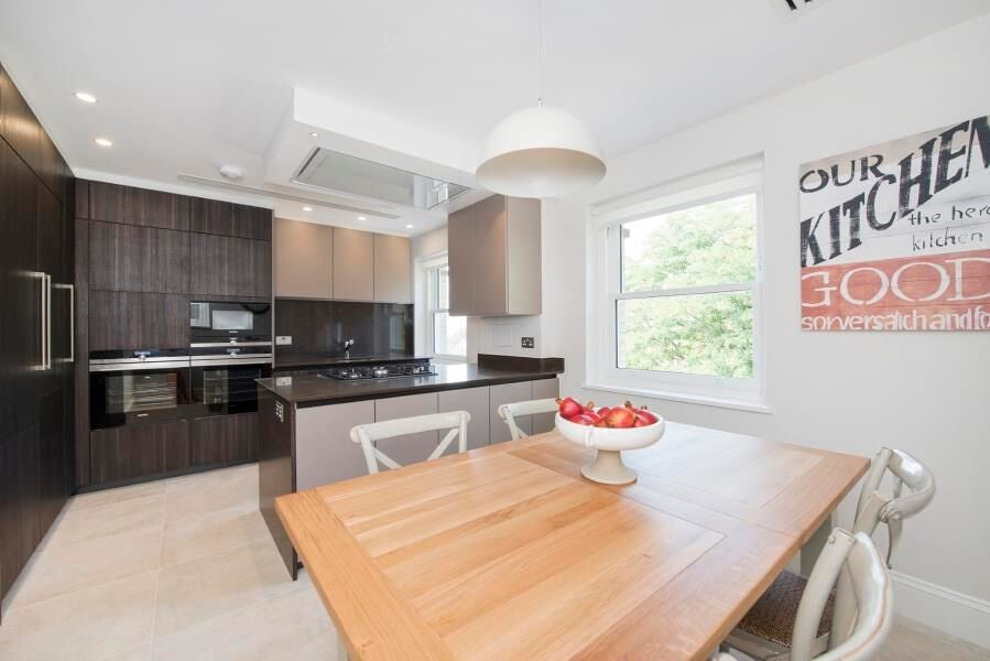 Flat Arkwright Road in Greater London