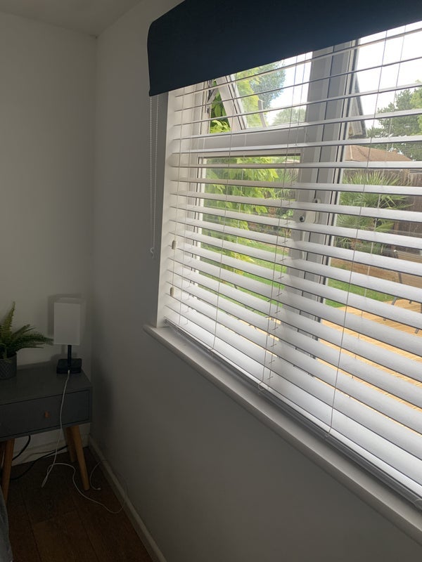 Room Waytemore Road in East Hertfordshire