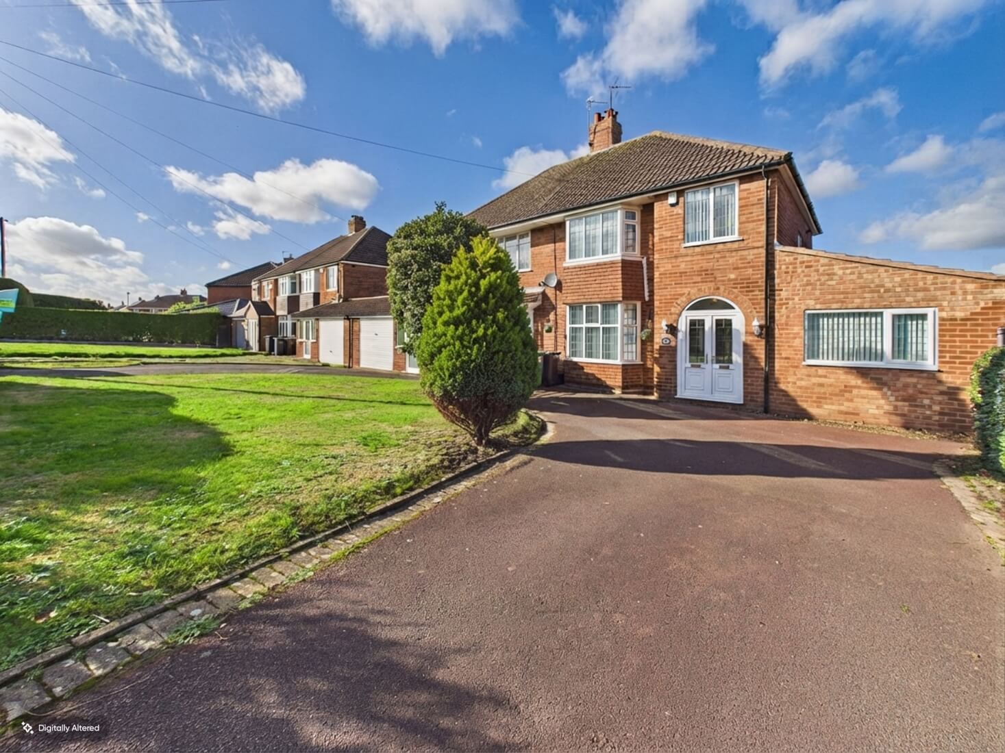 House Old Lode Lane in Metropolitan Borough of Solihull