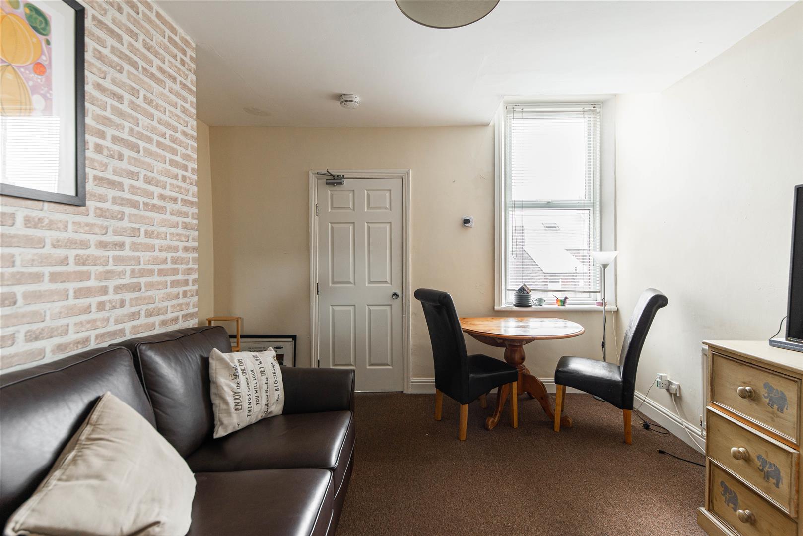 Room Biddlestone Road in Newcastle upon Tyne