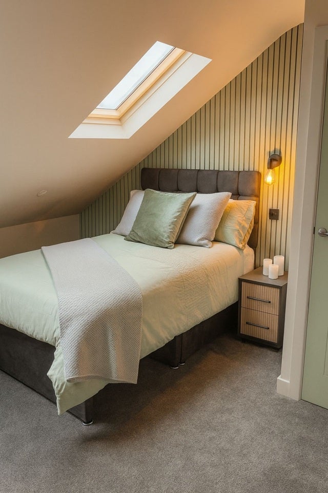 Room Wellington Street in Nottingham