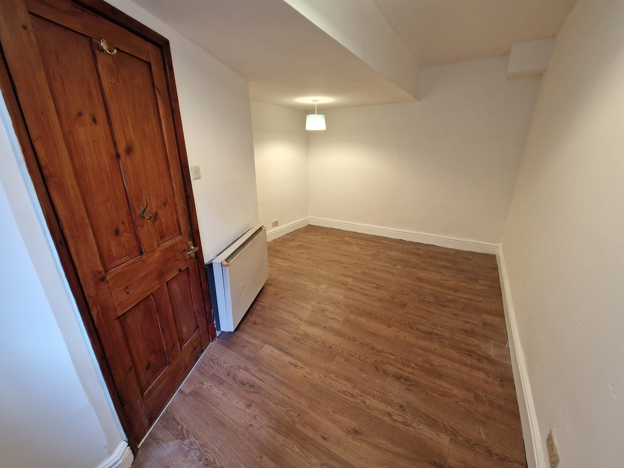Flat Warwick Place in Royal Leamington Spa