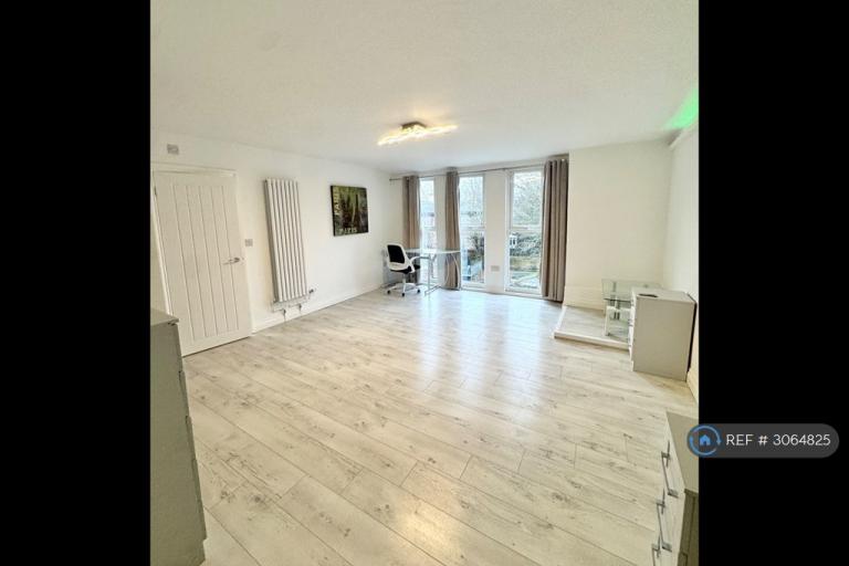 Flat Pearson Park in Hull