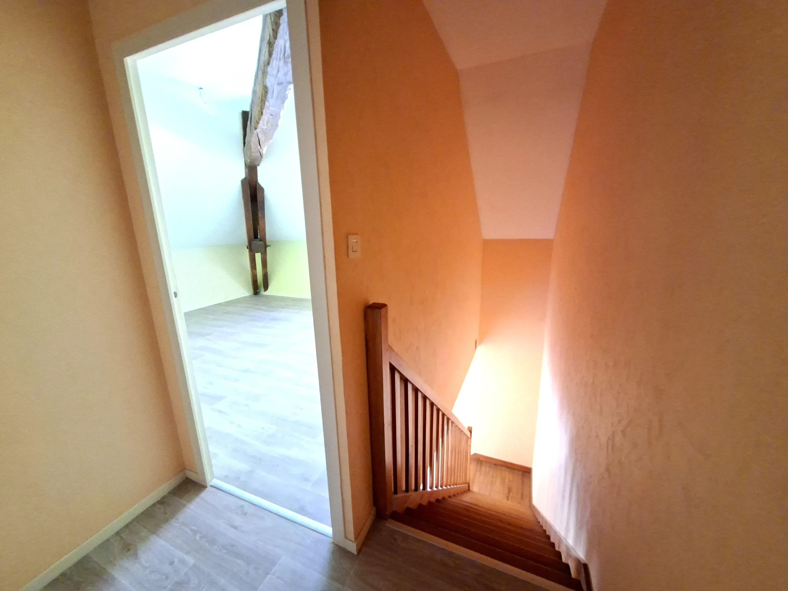 Flat Avenue de la Gare in Pouilly-sous-Charlieu