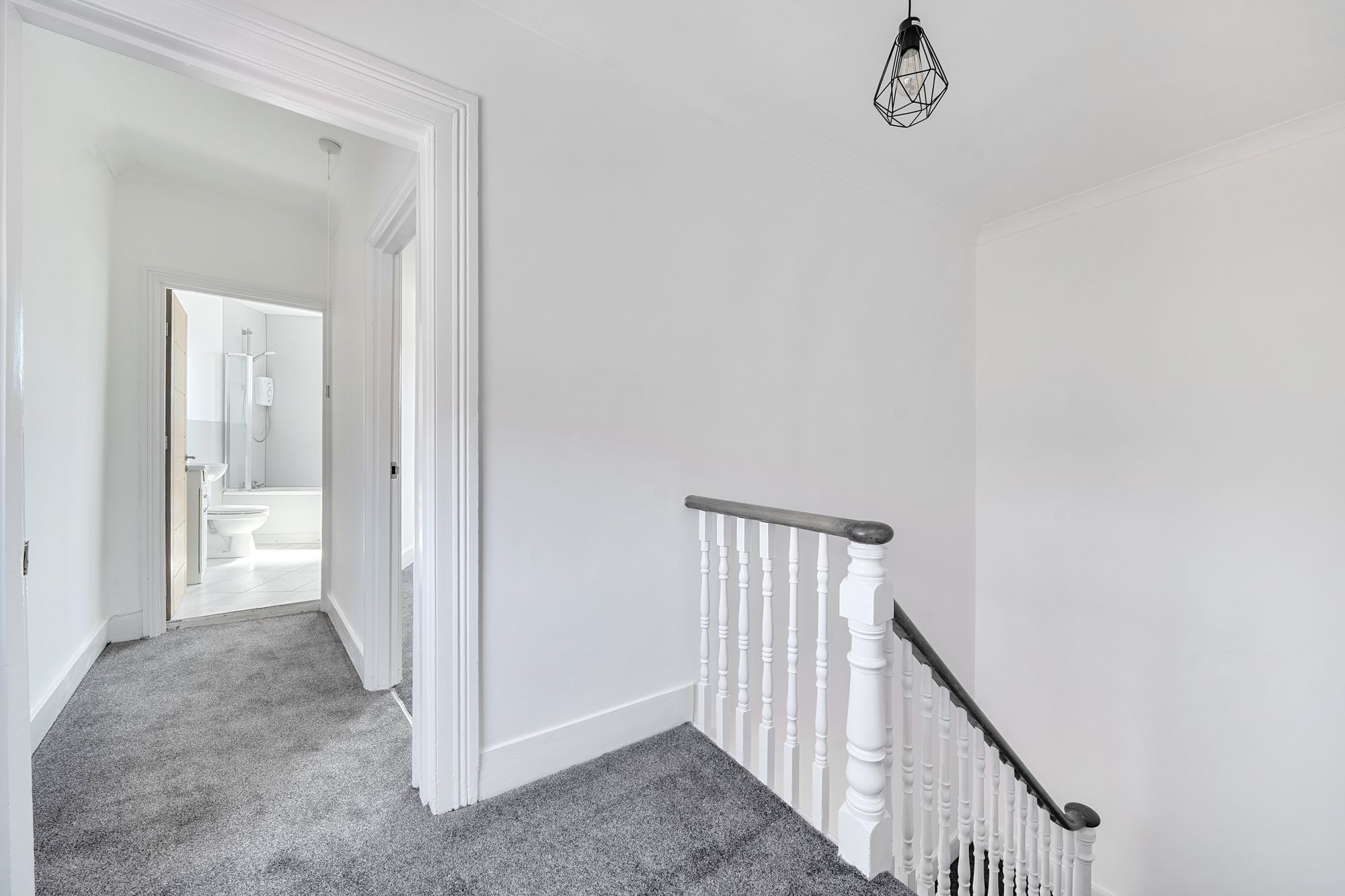 Flat Paxton Place in Greater London