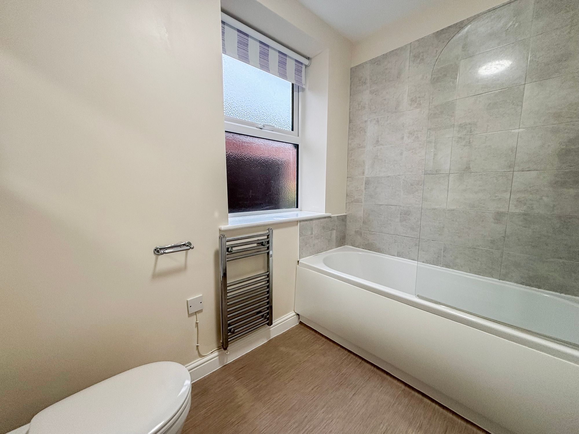 Flat Warwick Road in Kenilworth