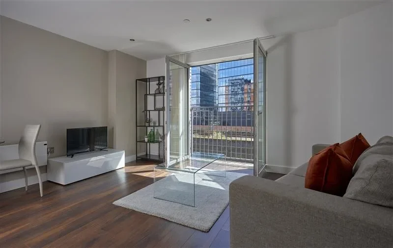 Flat Greengate in Salford
