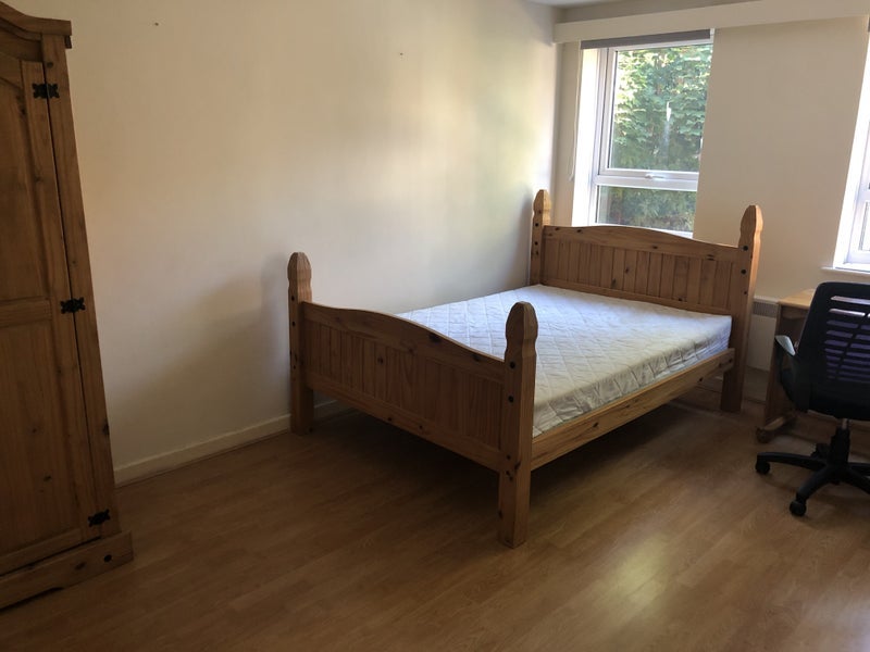 Room Regent Street in Royal Leamington Spa