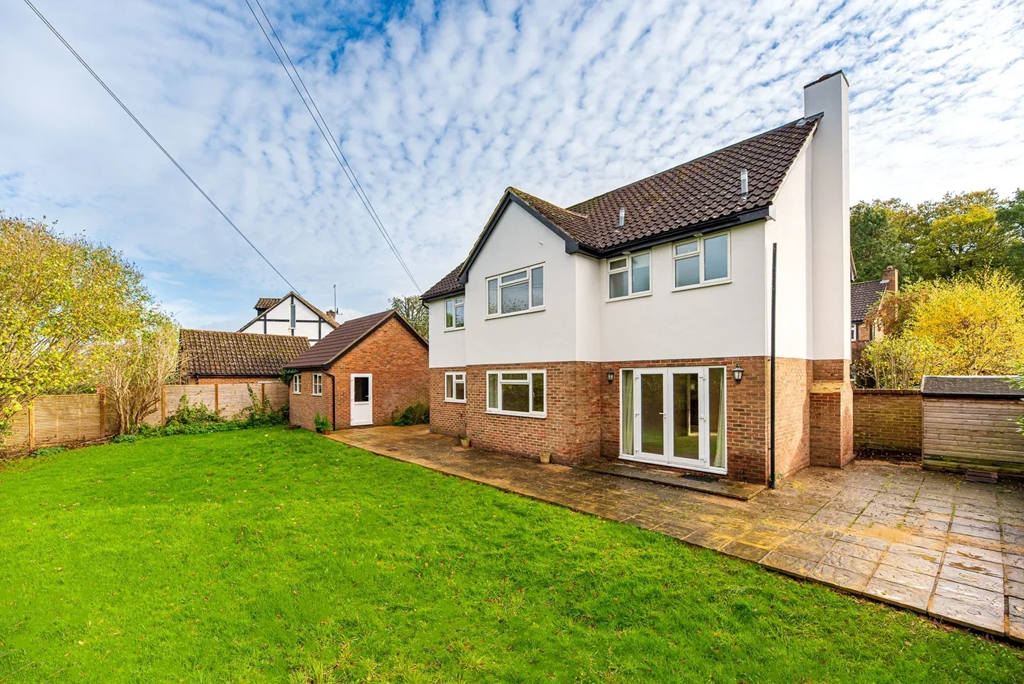 House Cedar Close in Elmbridge