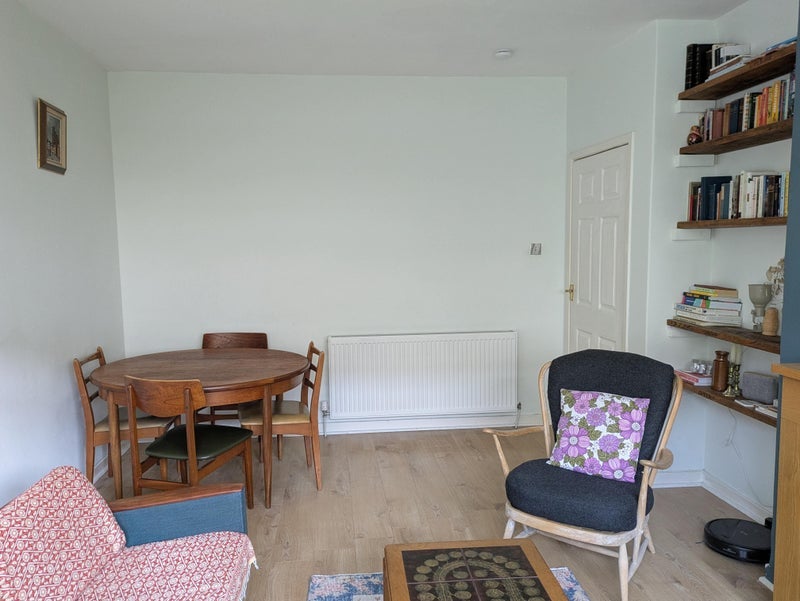 Room Cherrybank Road in Glasgow