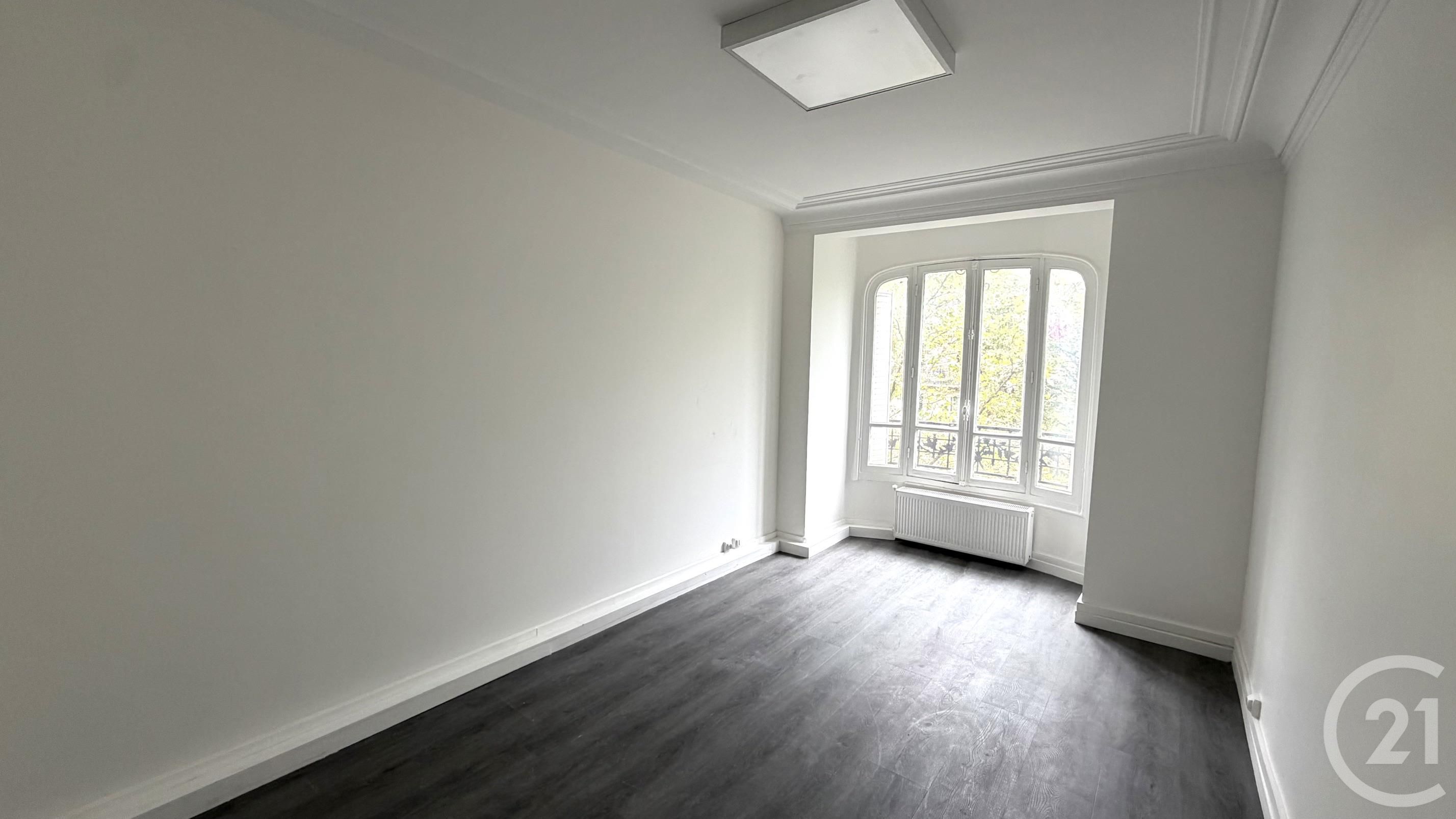 Appartement Boulevard Barbès à Paris