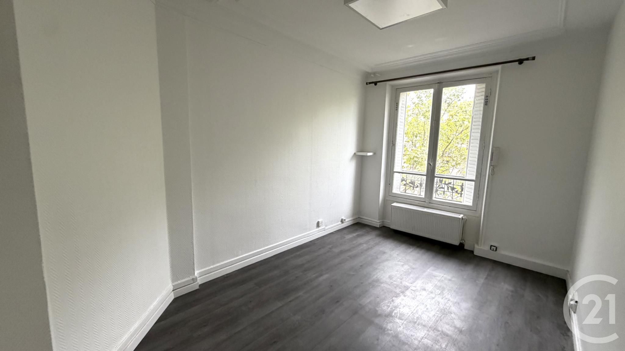 Appartement Boulevard Barbès à Paris