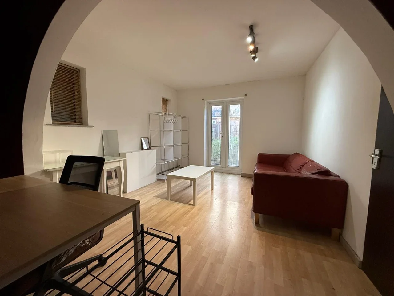 Room Balmoral Drive in Greater London