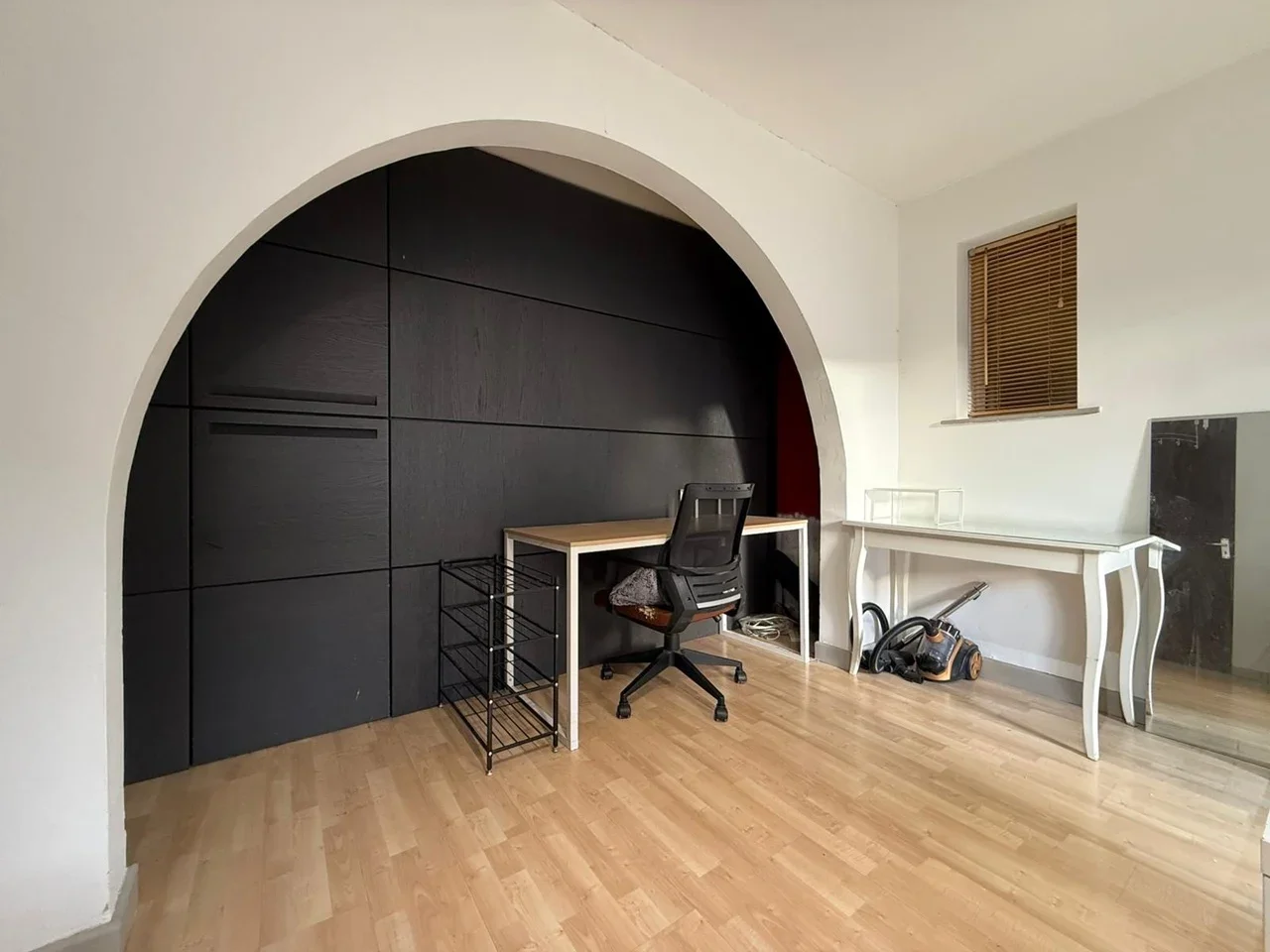 Room Balmoral Drive in Greater London