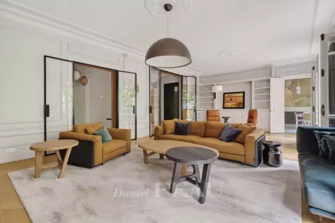 Appartement Rue Fabert à Paris