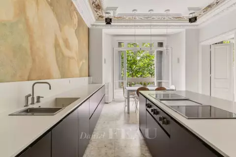 Appartement Rue Fabert à Paris