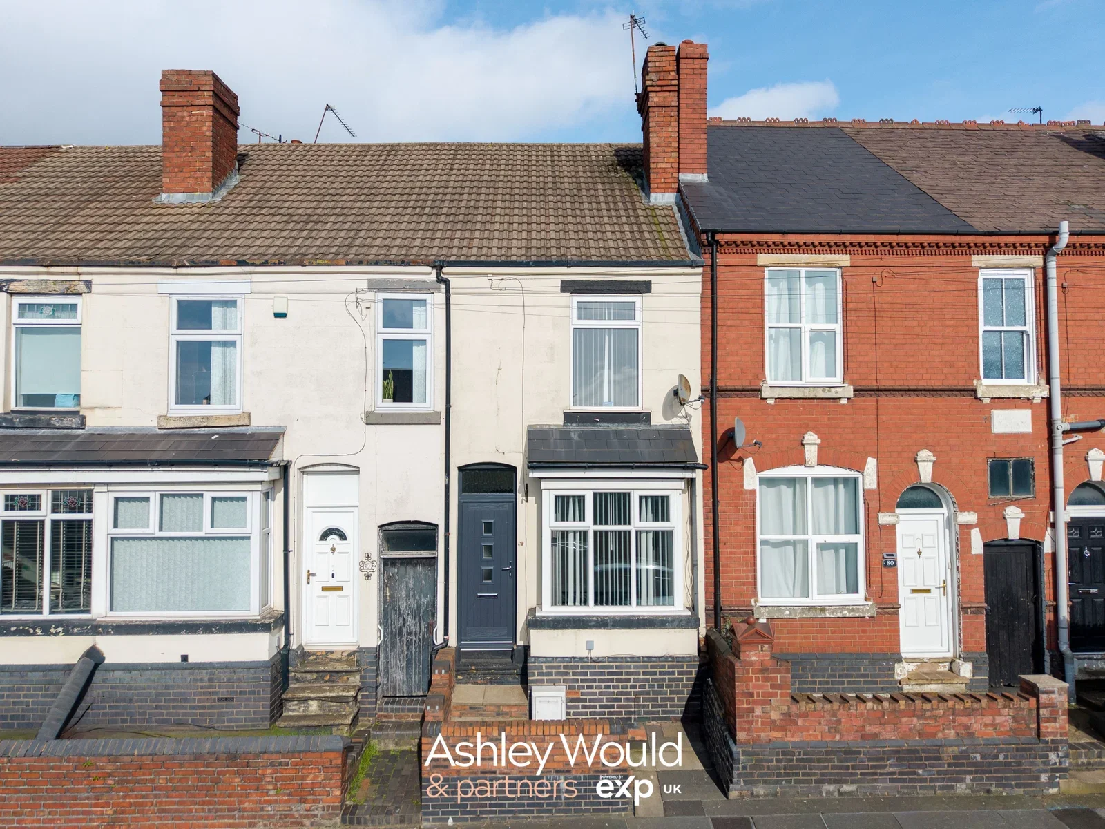 House Dudley Road in Sandwell