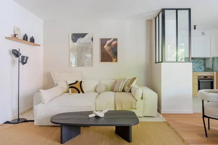 Flat Rue de Verdun in Suresnes