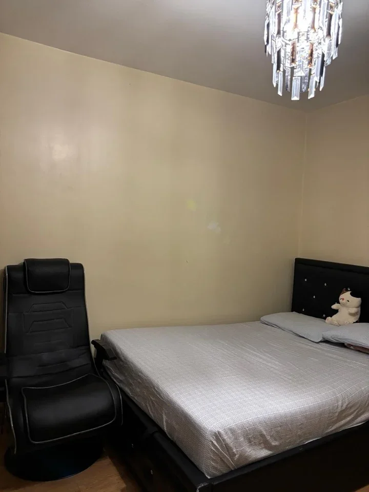 Room Sheringham Drive in Greater London