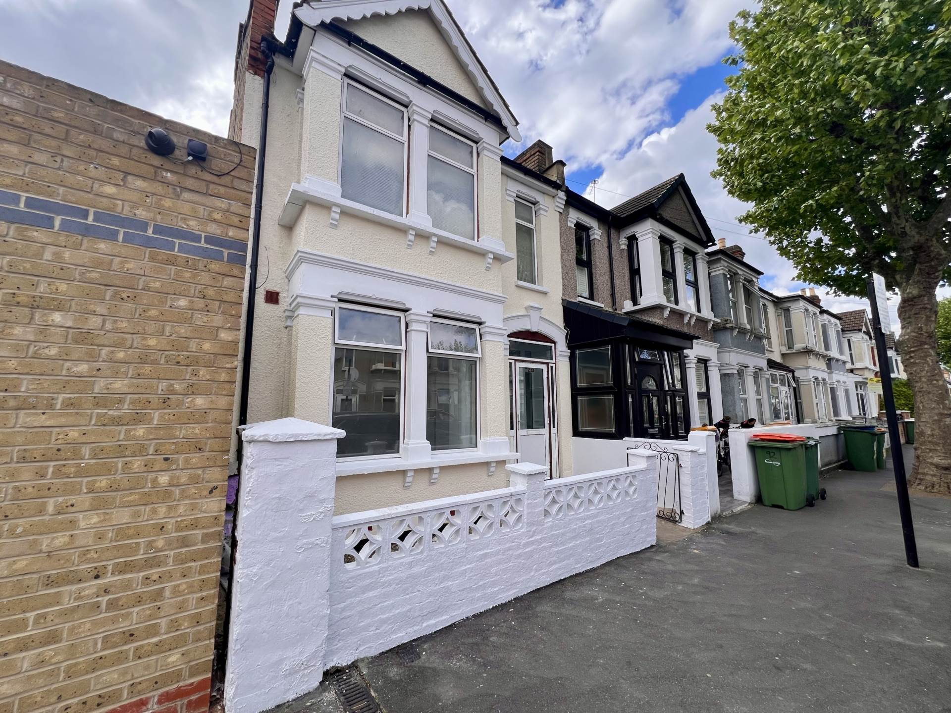 House Lathom Road in Greater London